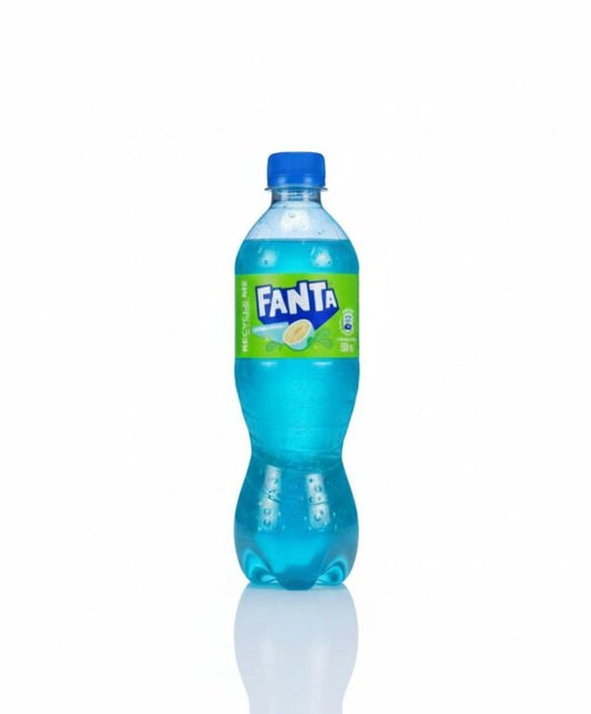 Fanta gāzēts bezalkoholiskais dzēriens ar melones garšu